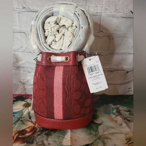 NWT Coach Purse - Picture 4 of 6